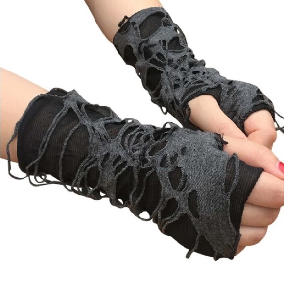 Zombie mummy arm sleeves - Picture 1 of 3